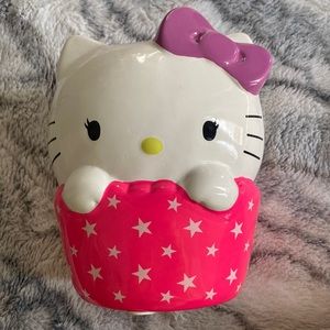 Hellokitty piggy bank
